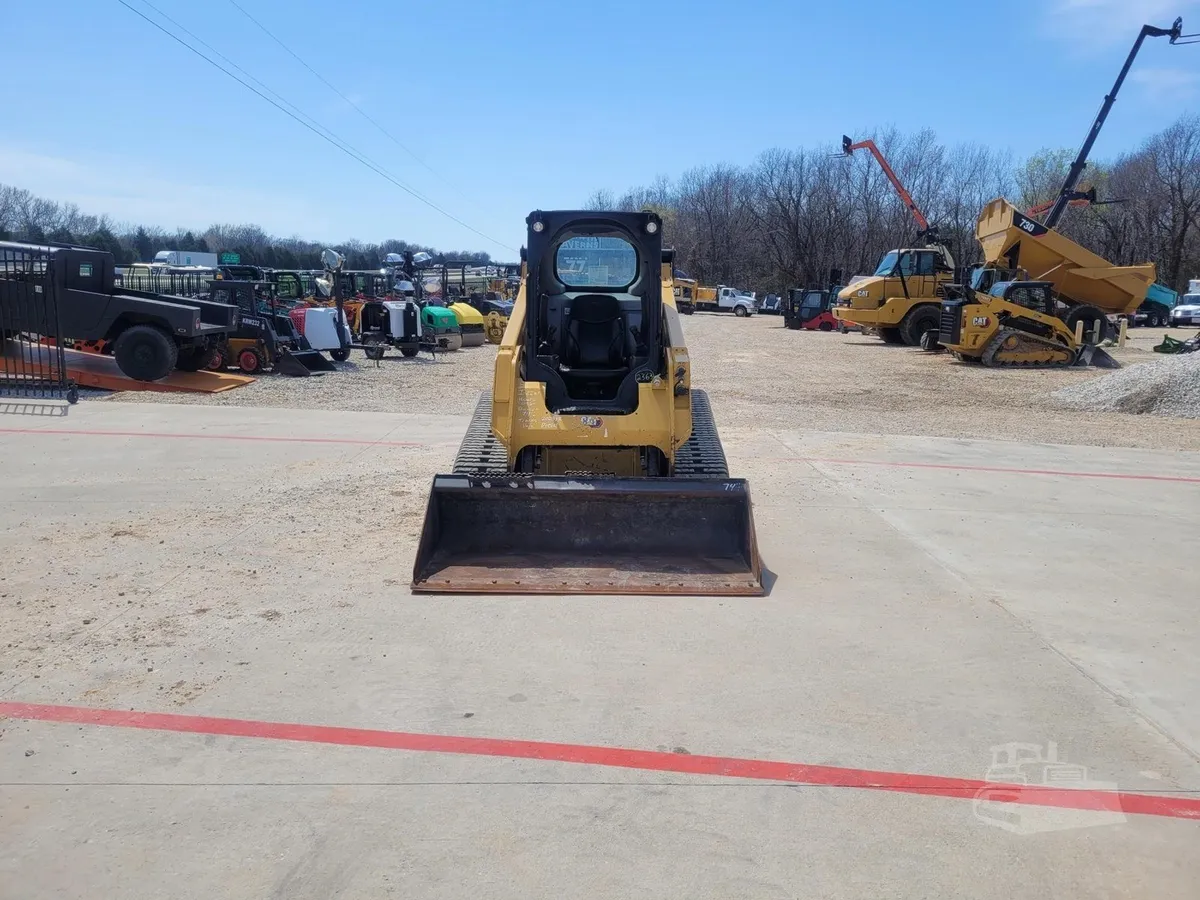 2023 Caterpillar 259D3 Track Loaders for sale in Strafford, MO - listing photo 7 of 10