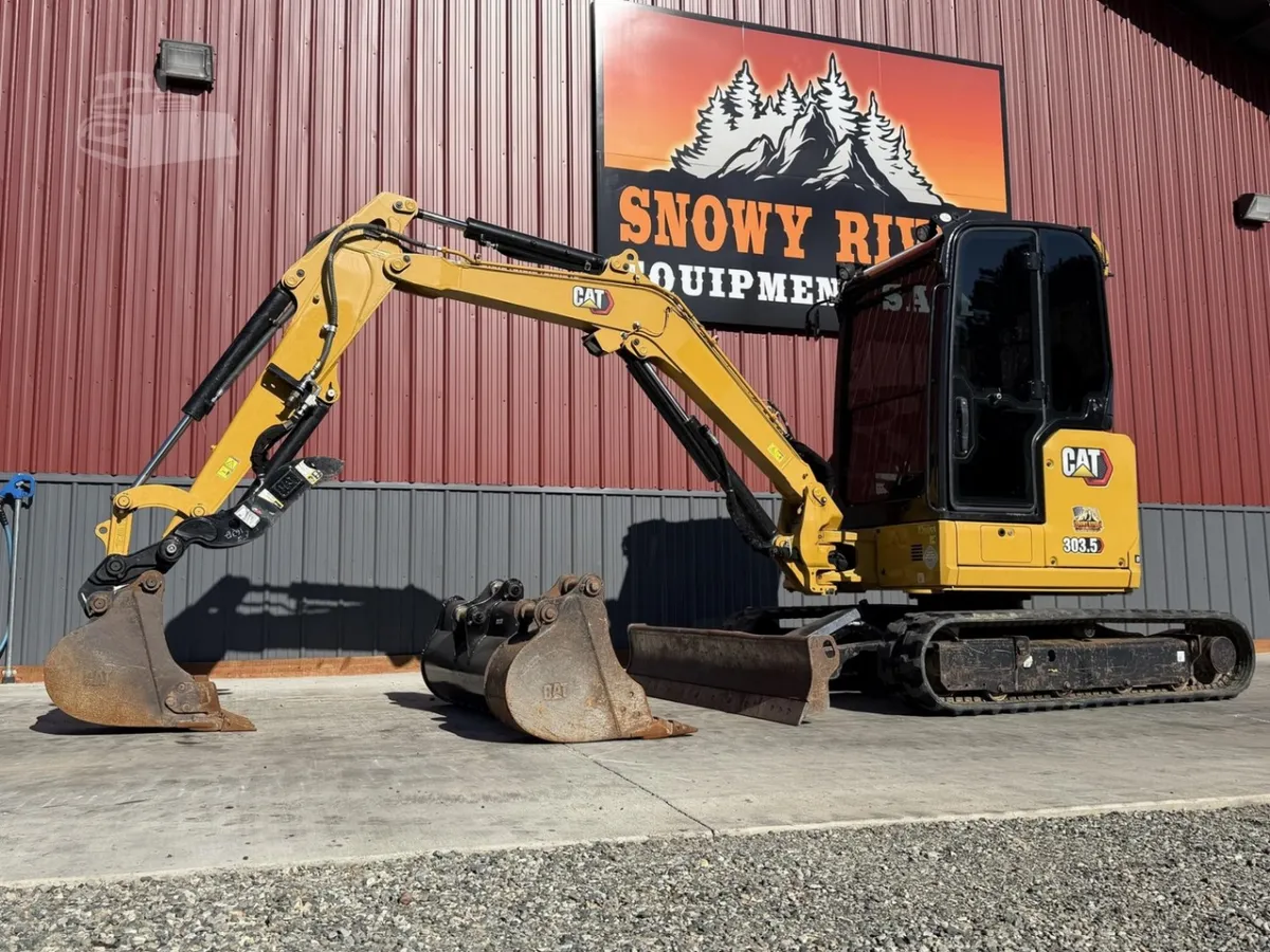 2022 Caterpillar 303.5 CR Excavators for sale in Cle Elum, WA - listing photo 2 of 10