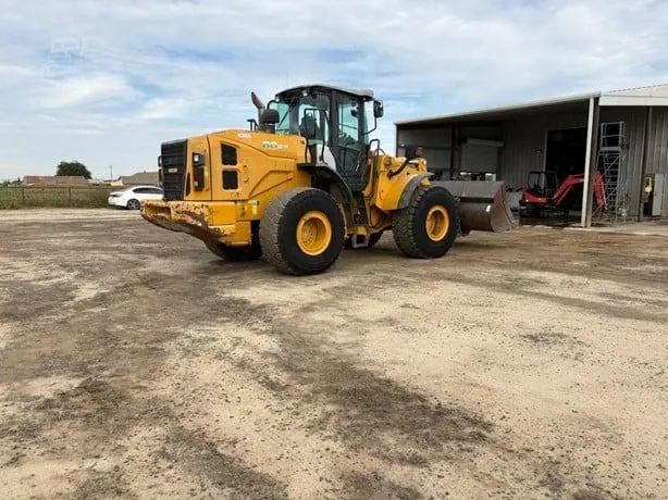 2016 Kawasaki 80Z7 Wheel Loaders for sale in Galt, CA - listing photo 3 of 10