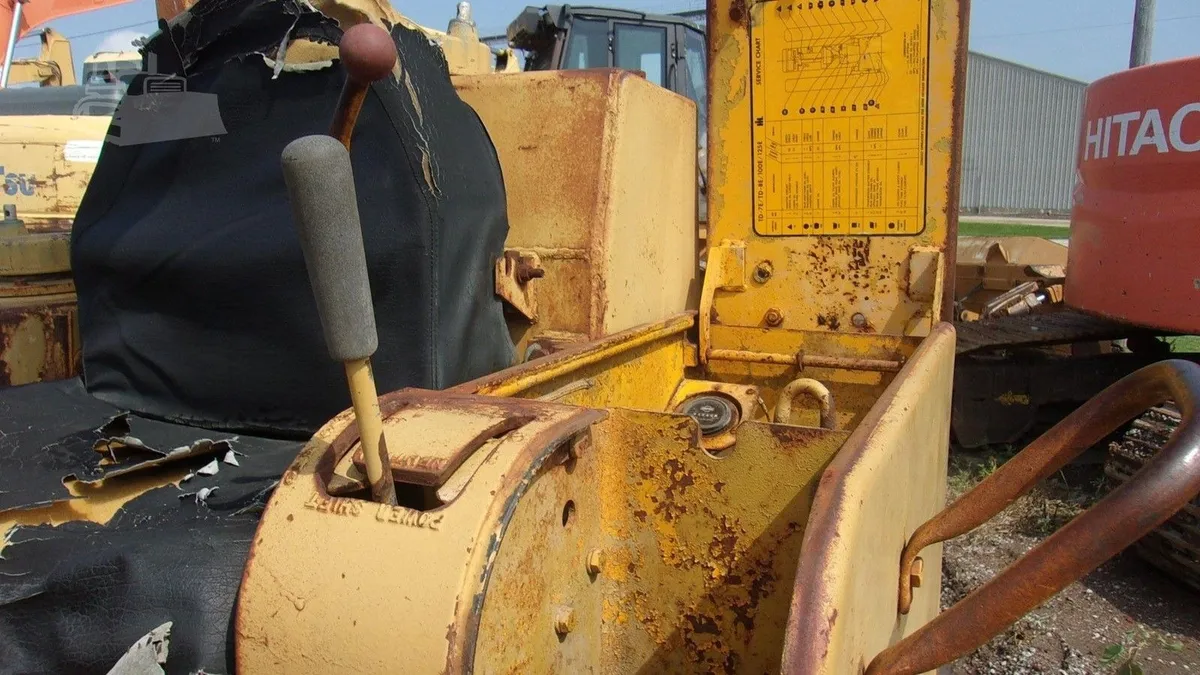 1976 Dresser TD8E Dozers for sale in Galva, IL - listing photo 8 of 8
