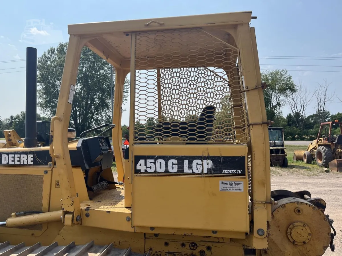 1998 John Deere 450G LGP Dozers for sale in Holcombe, WI - listing photo 5 of 10