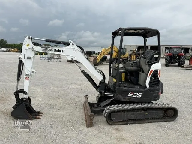 2020 Bobcat E26 Excavators for sale in Gallatin, MO - listing photo 2 of 8