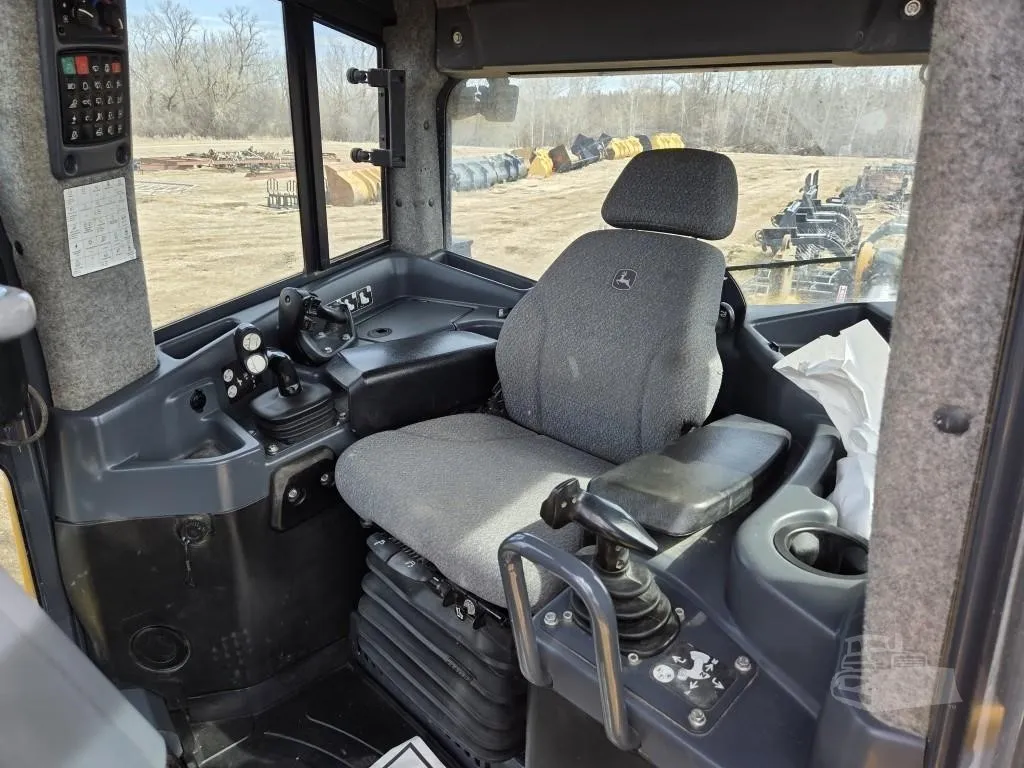 2021 John Deere 950K LGP Dozers for sale in Henning, MN - listing photo 5 of 10