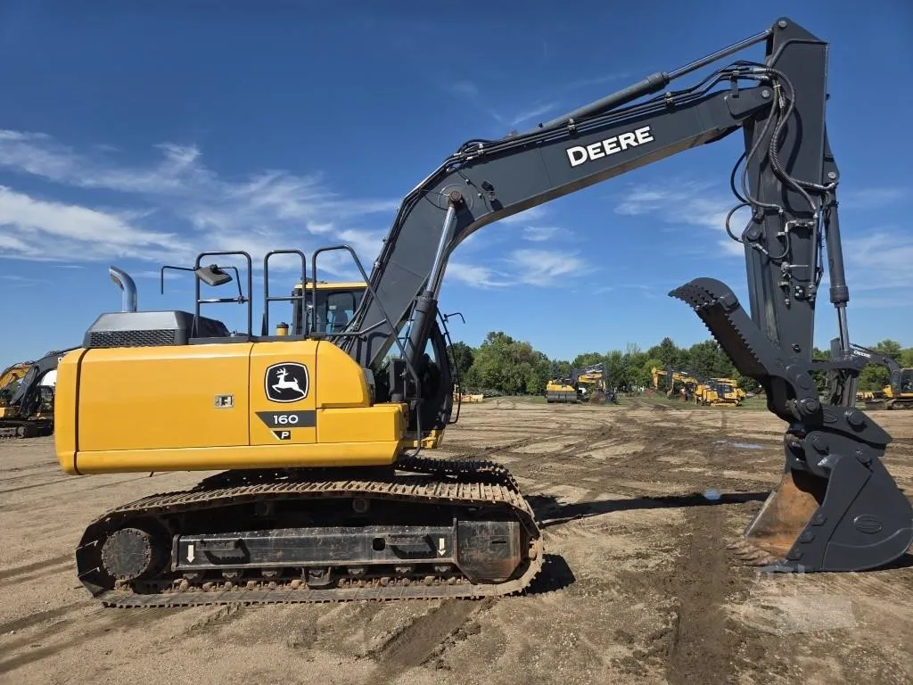 2023 John Deere 160 P-Tier Excavators for sale in Henning, MN - listing photo 4 of 11