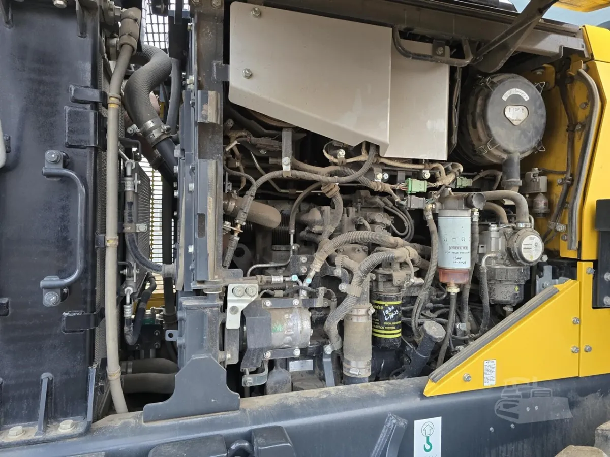 2024 Komatsu WA320-8 Wheel Loaders for sale in Filer, ID - listing photo 6 of 10