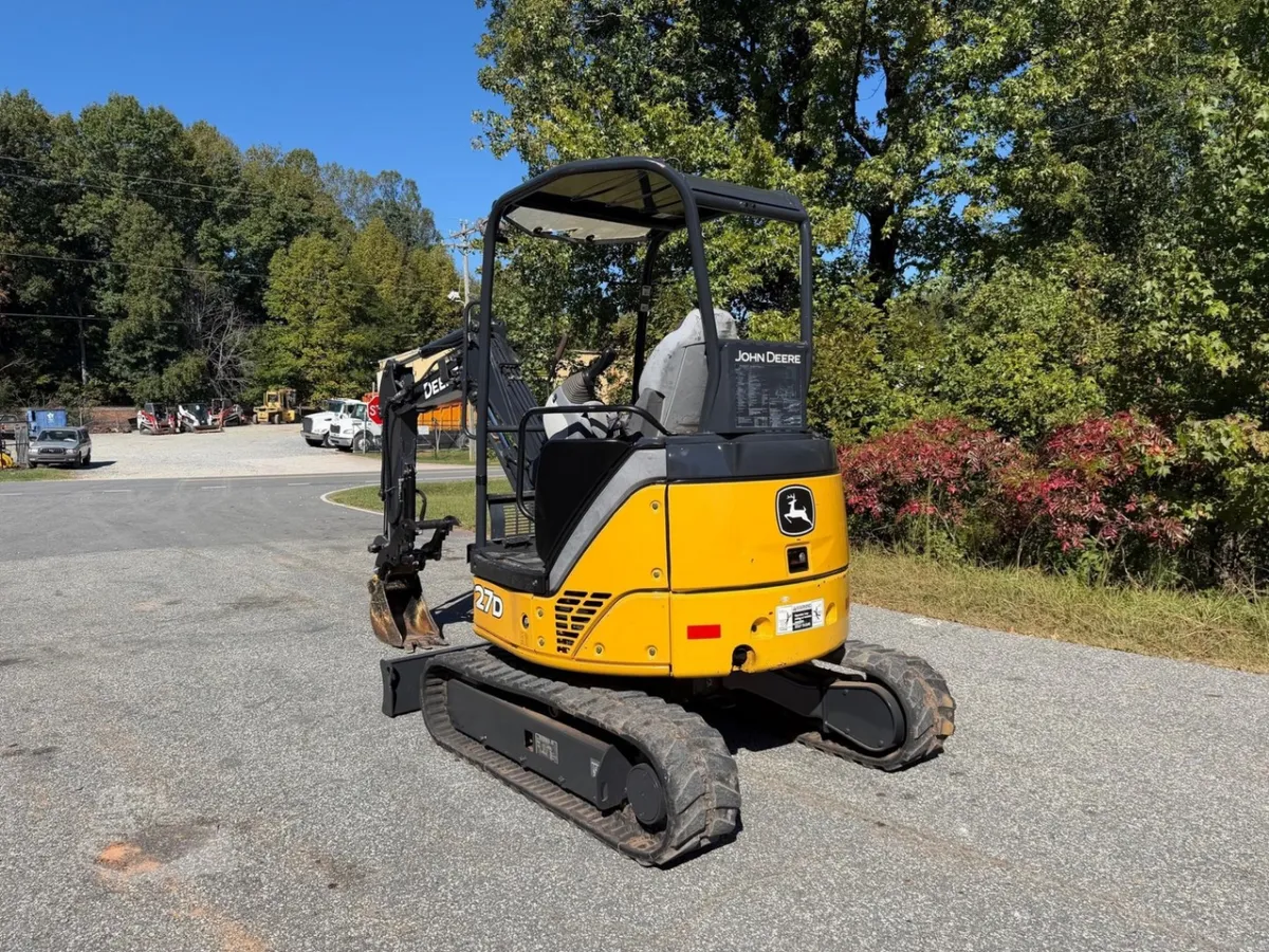 2012 John Deere 27D Excavators for sale in Pleasant Garden, NC - listing photo 2 of 10