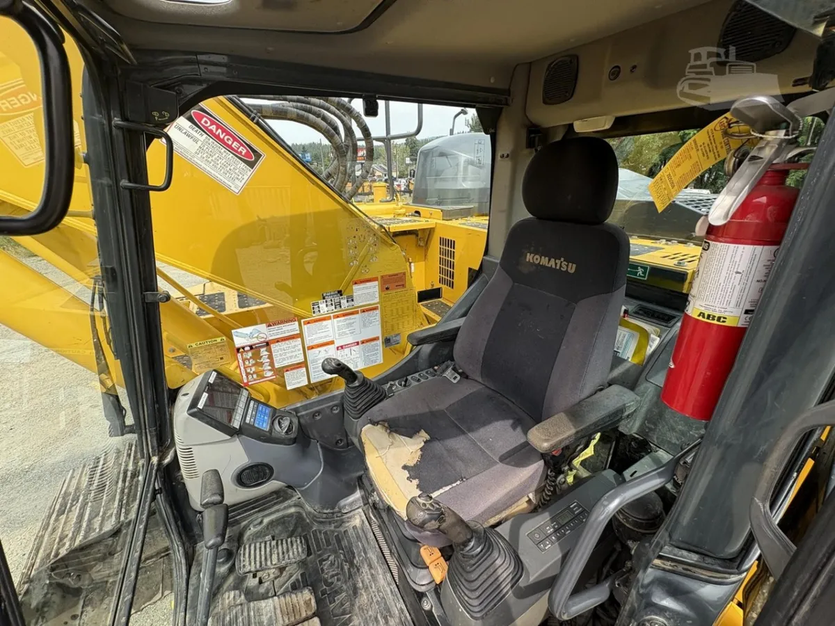 2020 Komatsu PC238USLC-11 Excavators for sale in Cle Elum, WA - listing photo 10 of 10