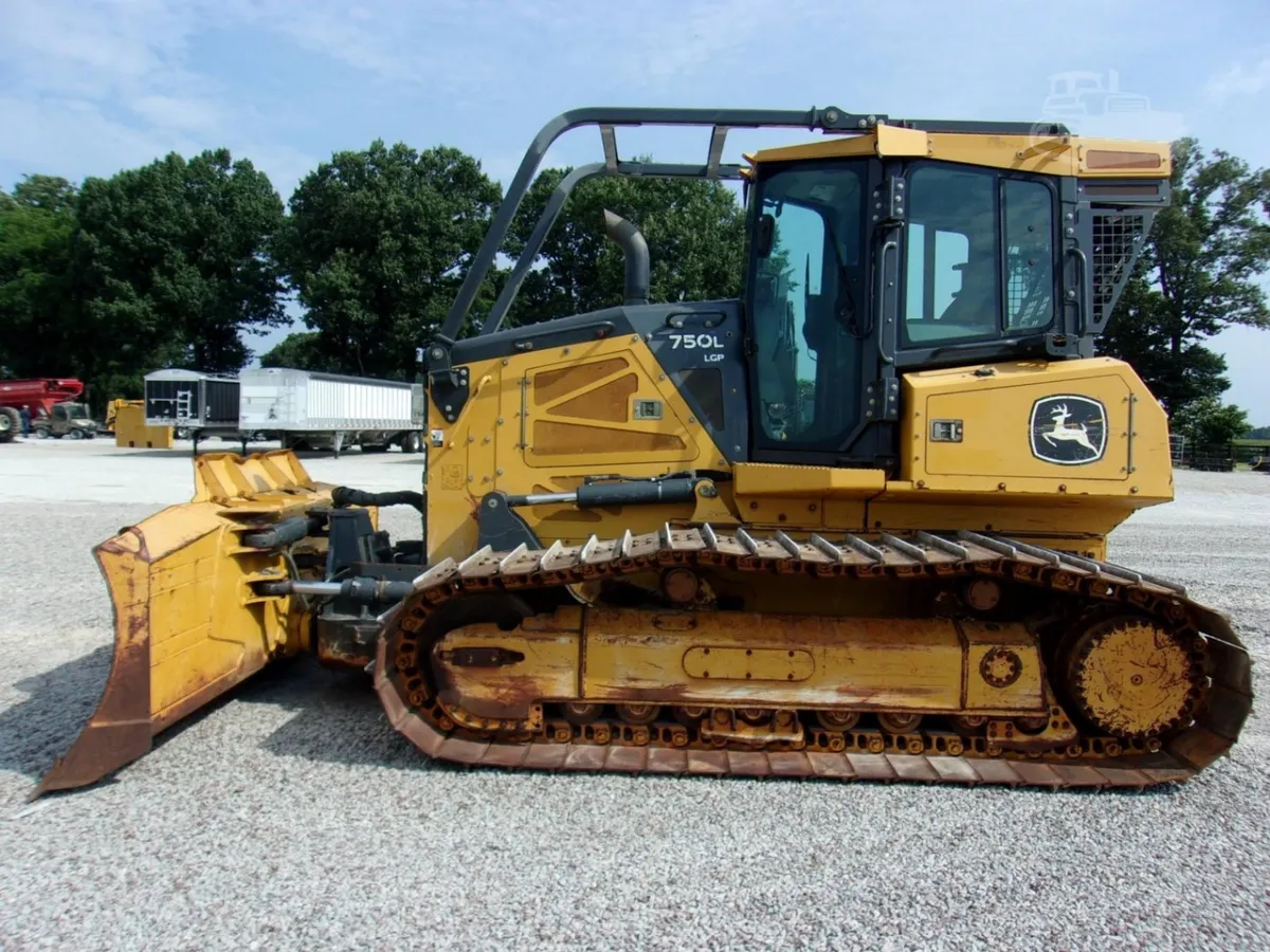 2022 John Deere 750L Dozers for sale in Jackson, TN - listing photo 4 of 10