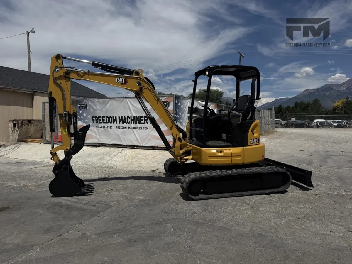 2021 Caterpillar 304E2 CR Excavators for sale in Midvale, UT - listing photo 2 of 10