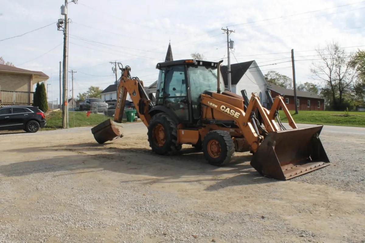 2012 CASE 580N Backhoe Loaders for sale in Pleasureville, KY - listing photo 4 of 10