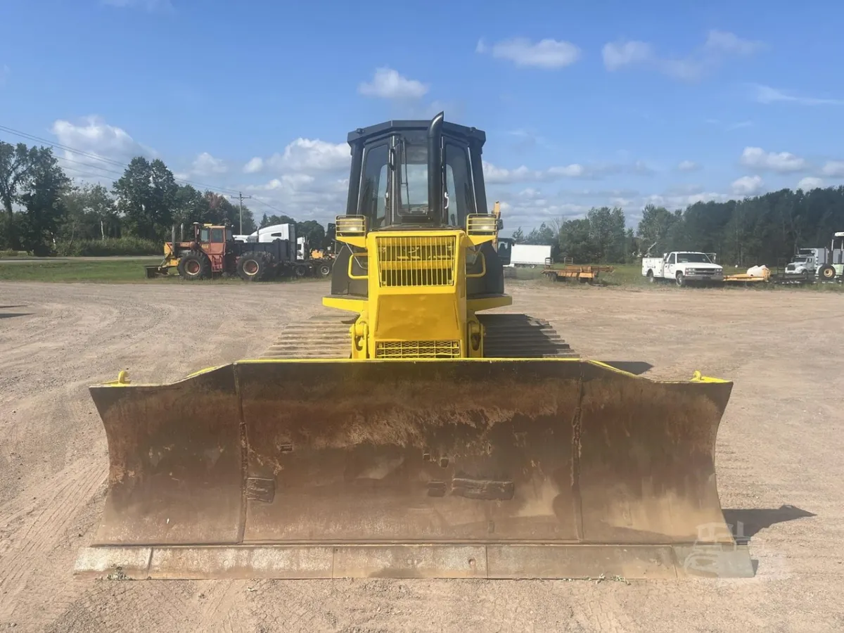 1999 Komatsu D41P-6 Dozers for sale in Holcombe, WI - listing photo 4 of 10