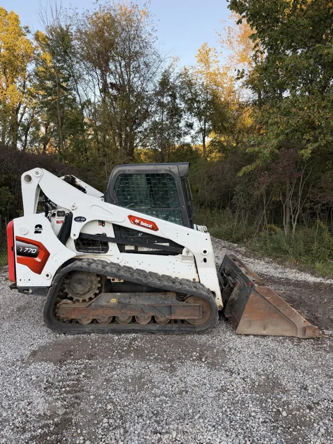 2024 Bobcat T770 Track Loaders for sale in Eagle, MI - listing photo 2 of 10