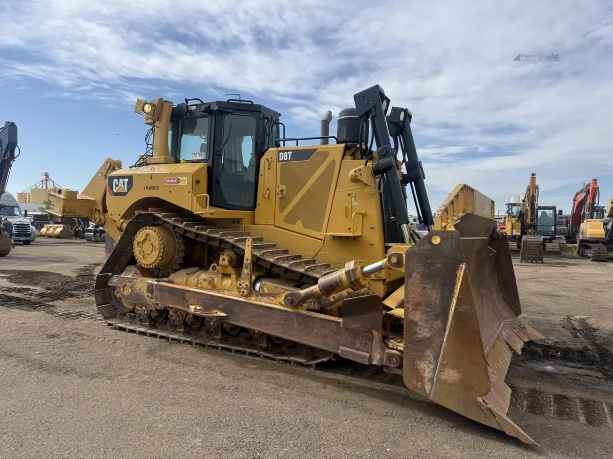 2019 Caterpillar D8T Dozers for sale in Brighton, CO - listing photo 2 of 10