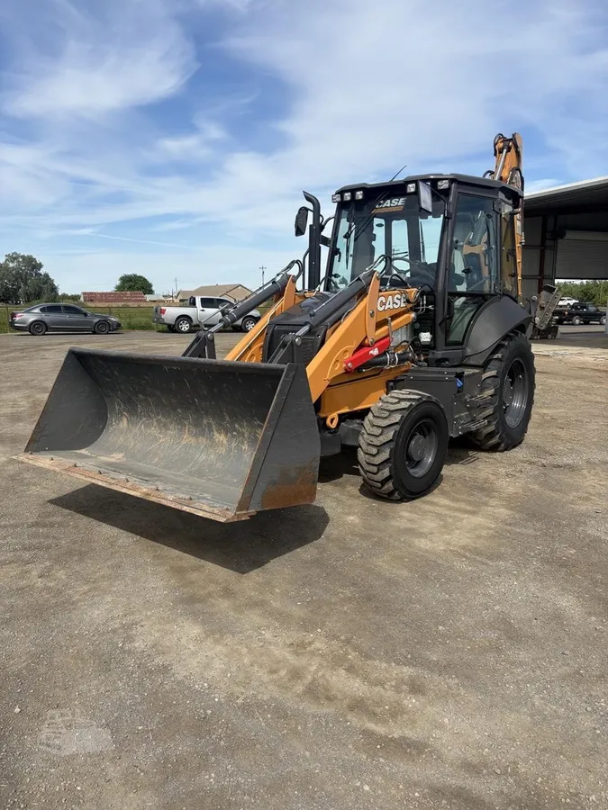 2023 CASE 580SV Backhoe Loaders for sale in Galt, CA - listing photo 2 of 10