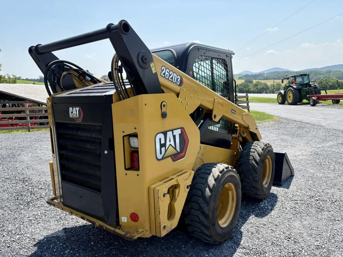 2021 Caterpillar 262D3 Skid Steer Loaders for sale in Linville, VA - listing photo 3 of 8