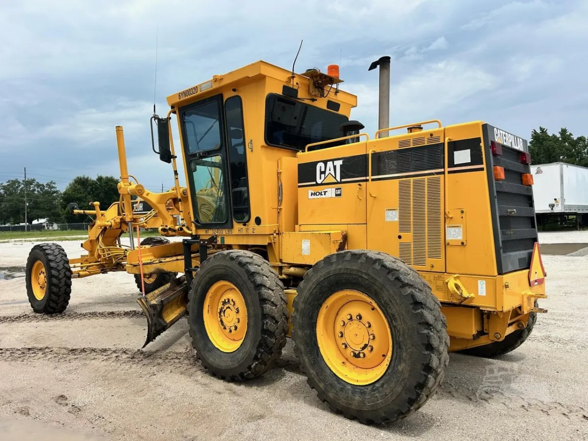 2002 Caterpillar 120H Motor Graders for sale in Plant City, FL - listing photo 2 of 10