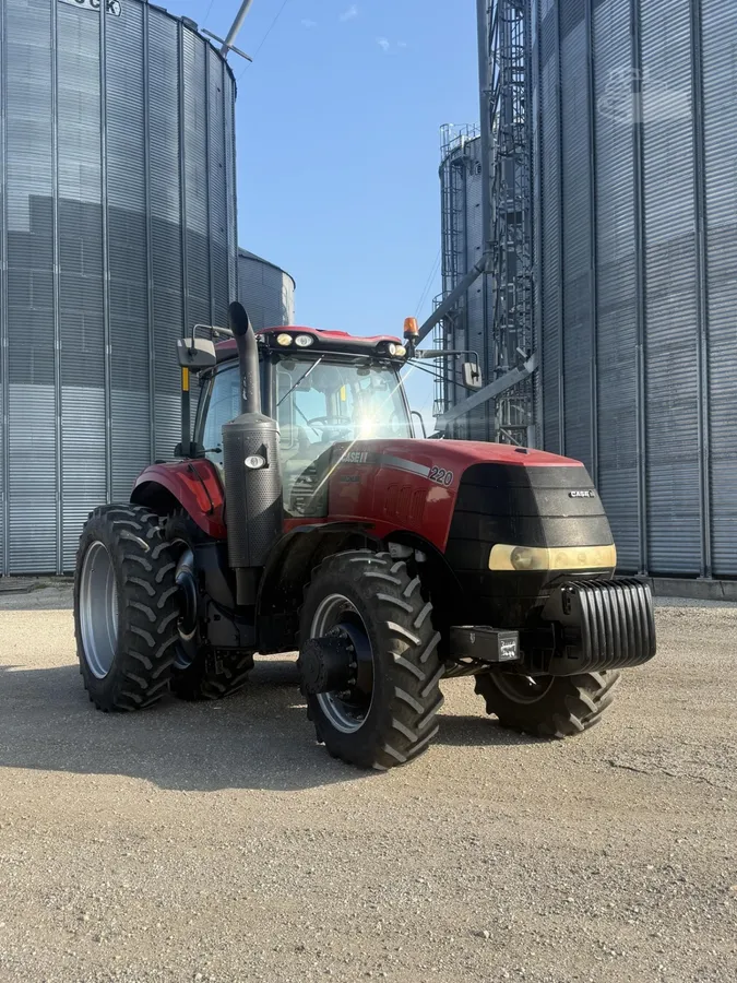 2015 Case IH Magnum 220 Field Tractors Power for sale in Independence, IA - listing photo 7 of 15