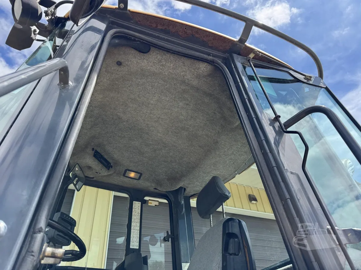 2015 John Deere 624K Wheel Loaders for sale in Allegan, MI - listing photo 5 of 10