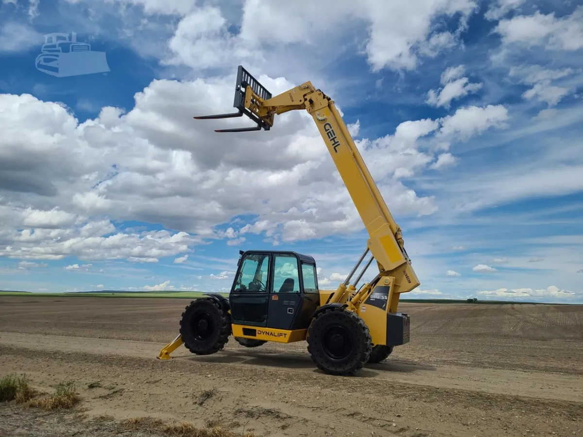 2018 Gehl DL12-55 Telehandler Telescopic Forklift for sale in Loma, MT - listing photo 4 of 10