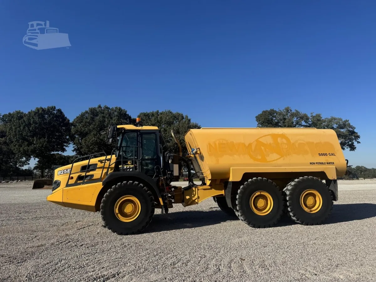 2020 Bell B25E Dumpers Haulers for sale in Jackson, TN - listing photo 3 of 12
