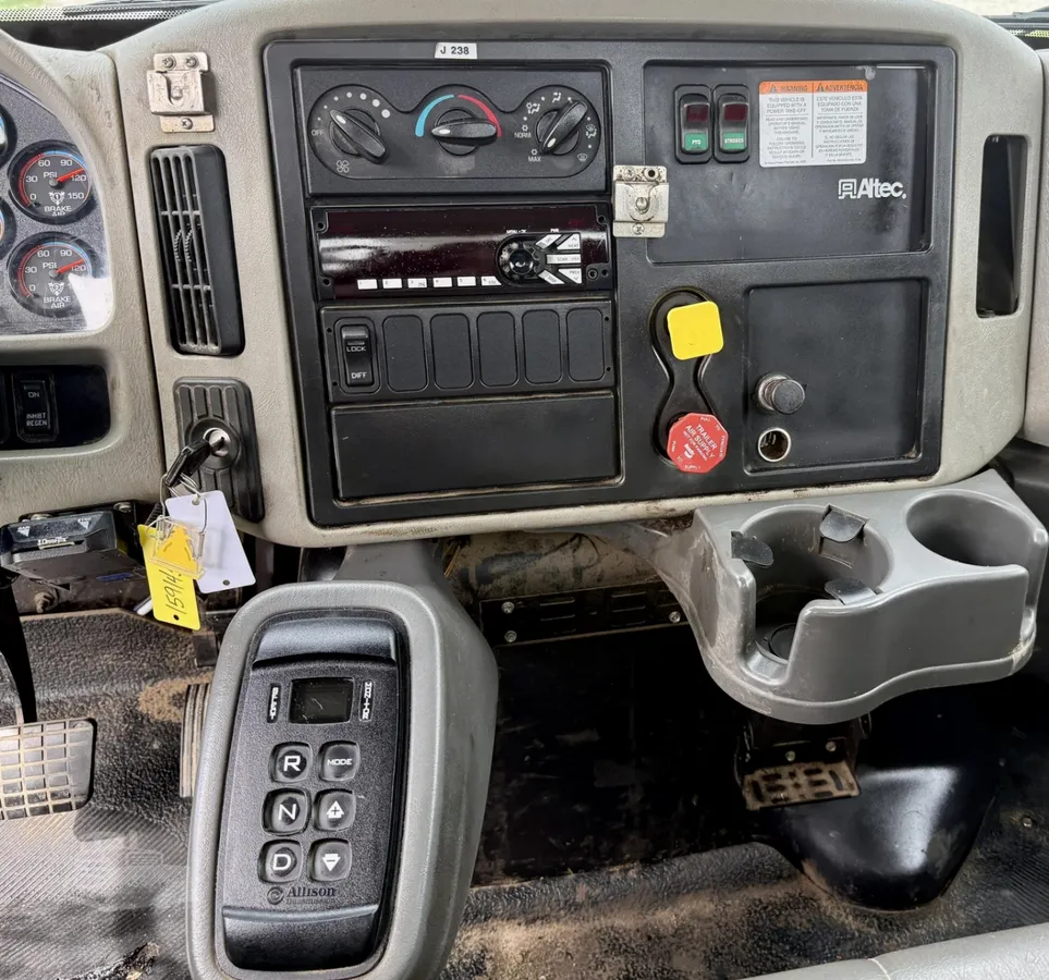 2018 Altec AA55 MH Service Mechanics Truck Crane for sale in Knoxville, IA - listing photo 16 of 38