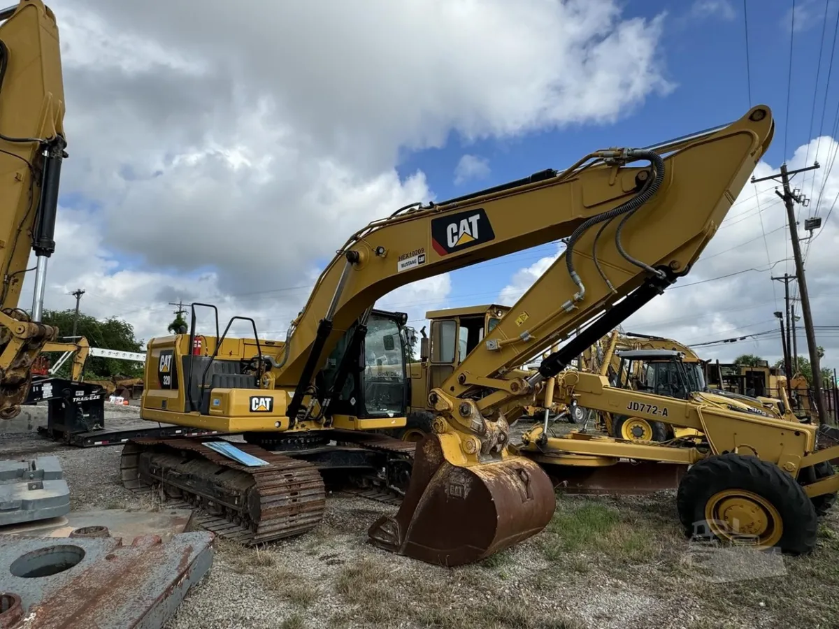 2019 Caterpillar 320 Excavators for sale in Hidalgo, TX - listing photo 2 of 10