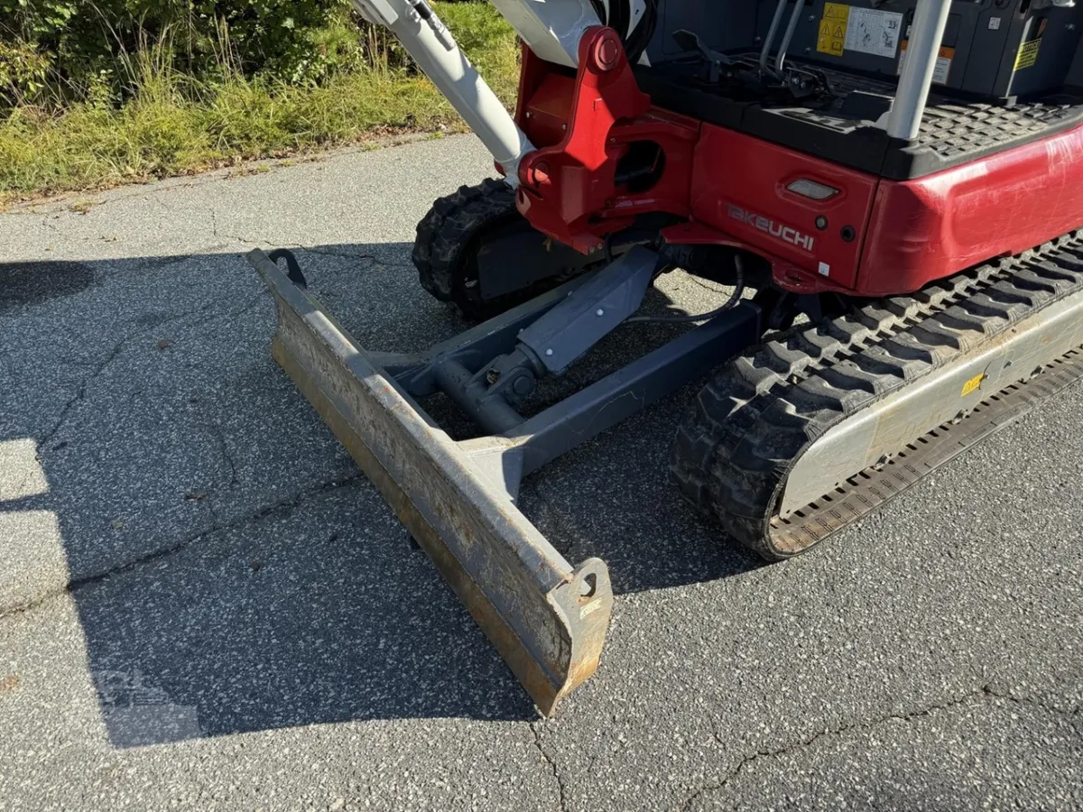 2024 Takeuchi TB335R Excavators for sale in Pleasant Garden, NC - listing photo 6 of 9