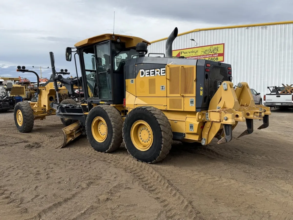 2016 John Deere 772G Motor Graders for sale in Brighton, CO - listing photo 2 of 10