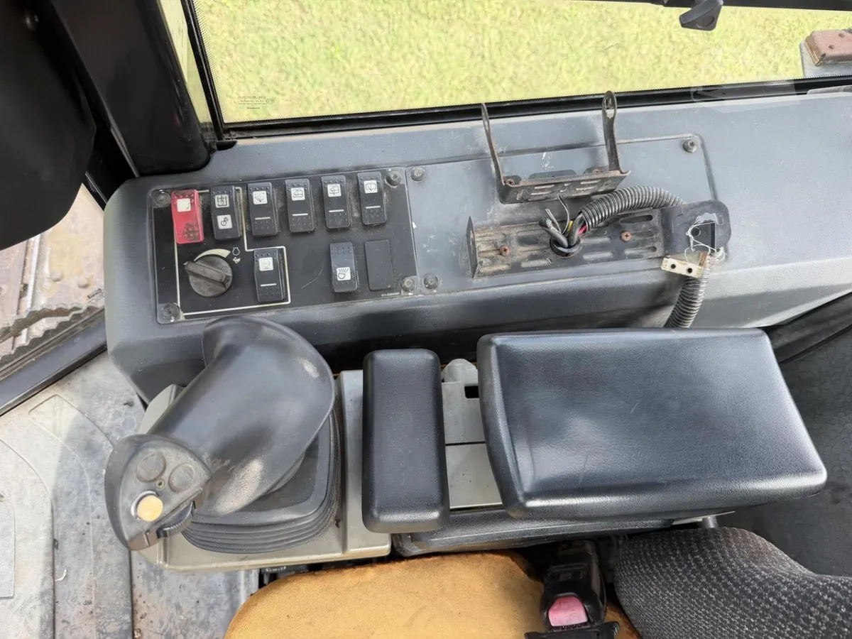 2009 Caterpillar D5K LGP Dozers for sale in Plant City, FL - listing photo 9 of 10