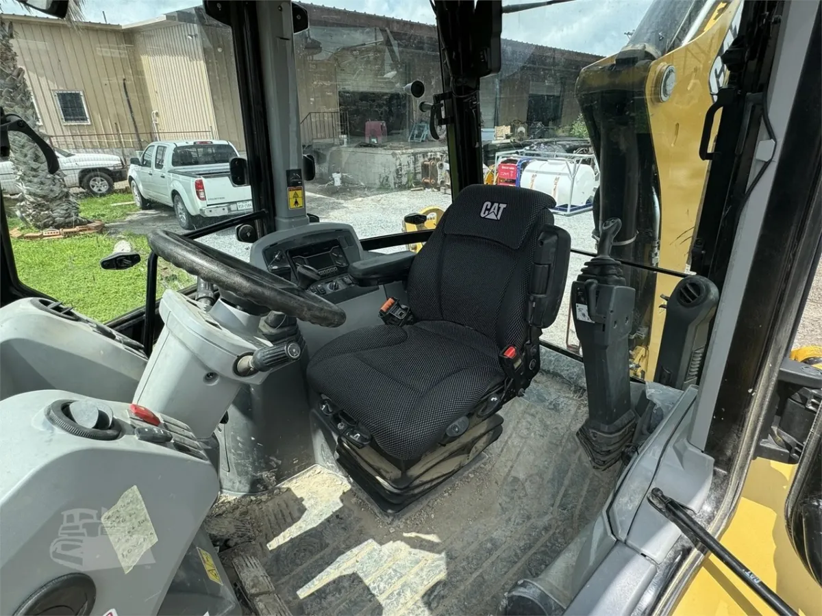 2021 Caterpillar 420 Backhoe Loaders for sale in Hidalgo, TX - listing photo 10 of 11