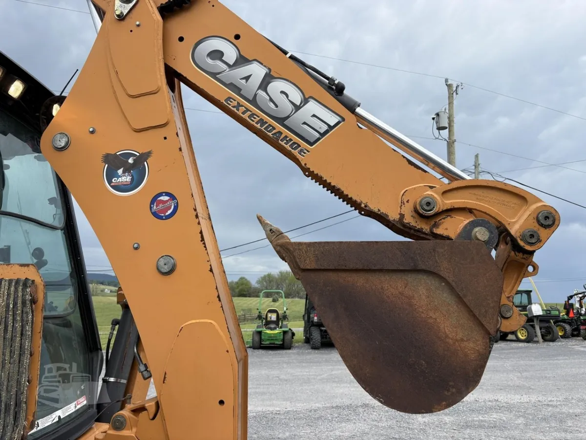 2012 CASE 580 Super N Backhoe Loaders for sale in Linville, VA - listing photo 5 of 10