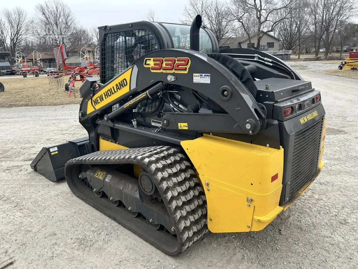 2026 New Holland C332 Track Loaders for sale in City, IL - listing photo 7 of 8