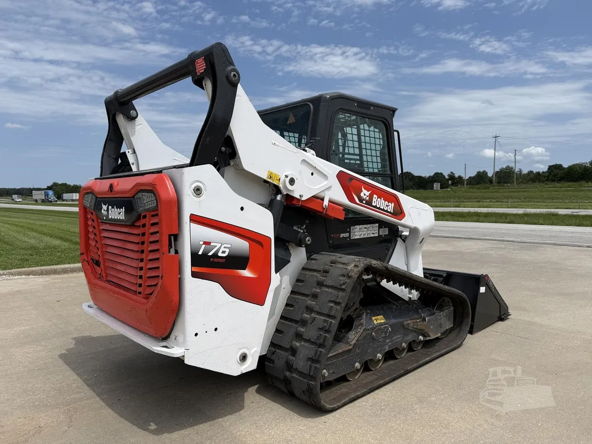 2021 Bobcat T76 Track Loaders for sale in Strafford, MO - listing photo 4 of 10