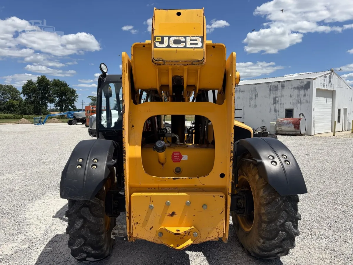 2015 JCB 509-42 Telehandlers Forklifts for sale in Clay City, IL - listing photo 8 of 8
