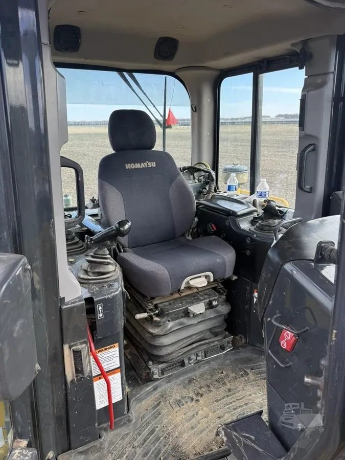 2017 Komatsu D65EX-18 Dozers for sale in Mount Sterling, IL - listing photo 8 of 8