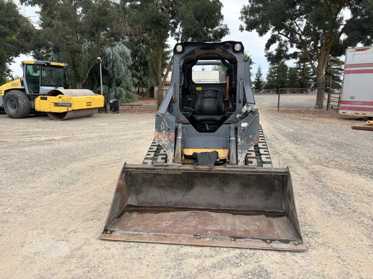 2018 John Deere 317G Track Loaders for sale in Galt, CA - listing photo 4 of 8