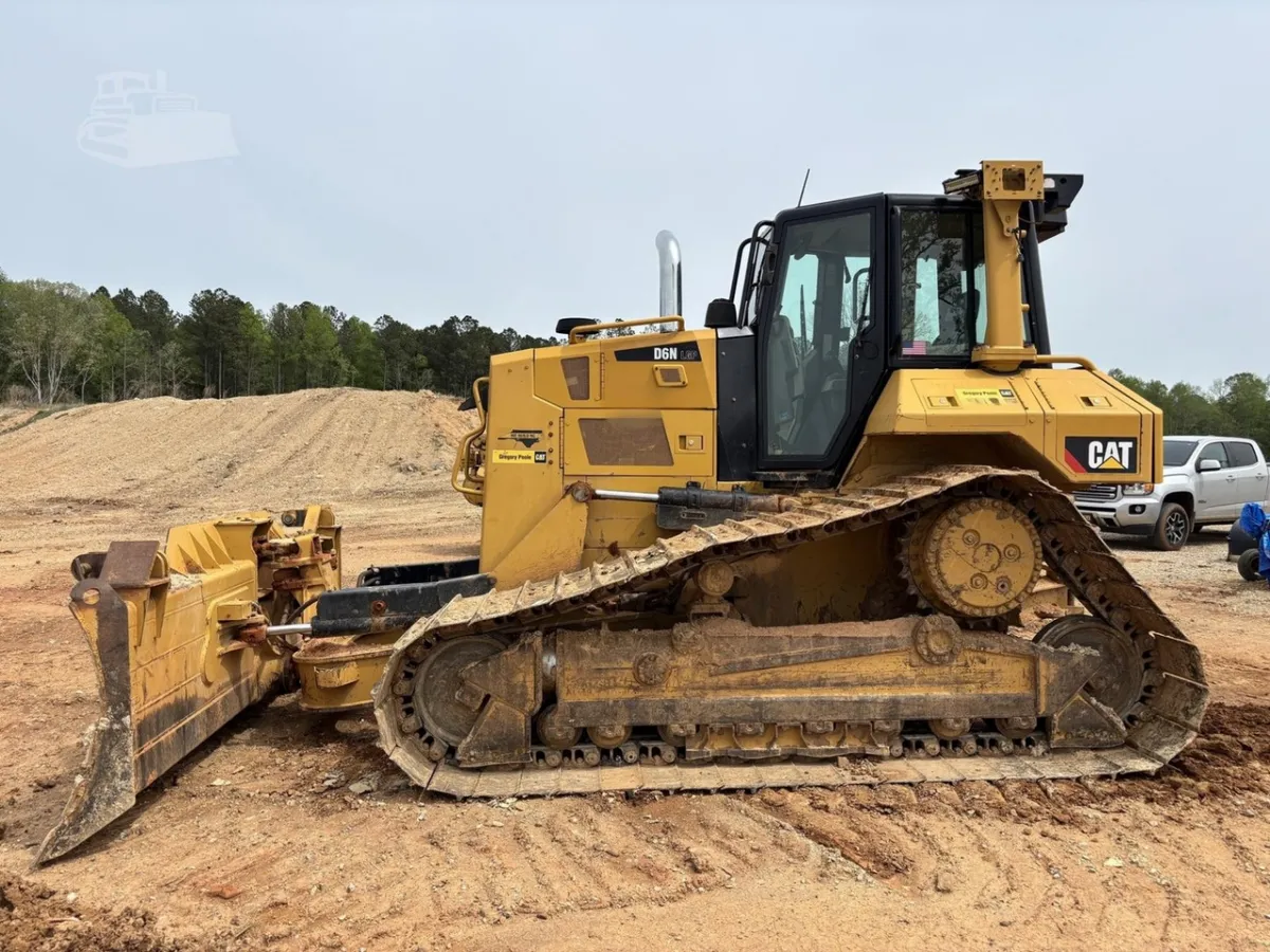 2016 Caterpillar D6N LGP Dozers for sale in Rockwell, NC - listing photo 2 of 10