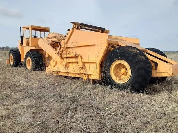 1981 MRS I-90S Scrapers for sale in Casey, IA - listing photo 6 of 8