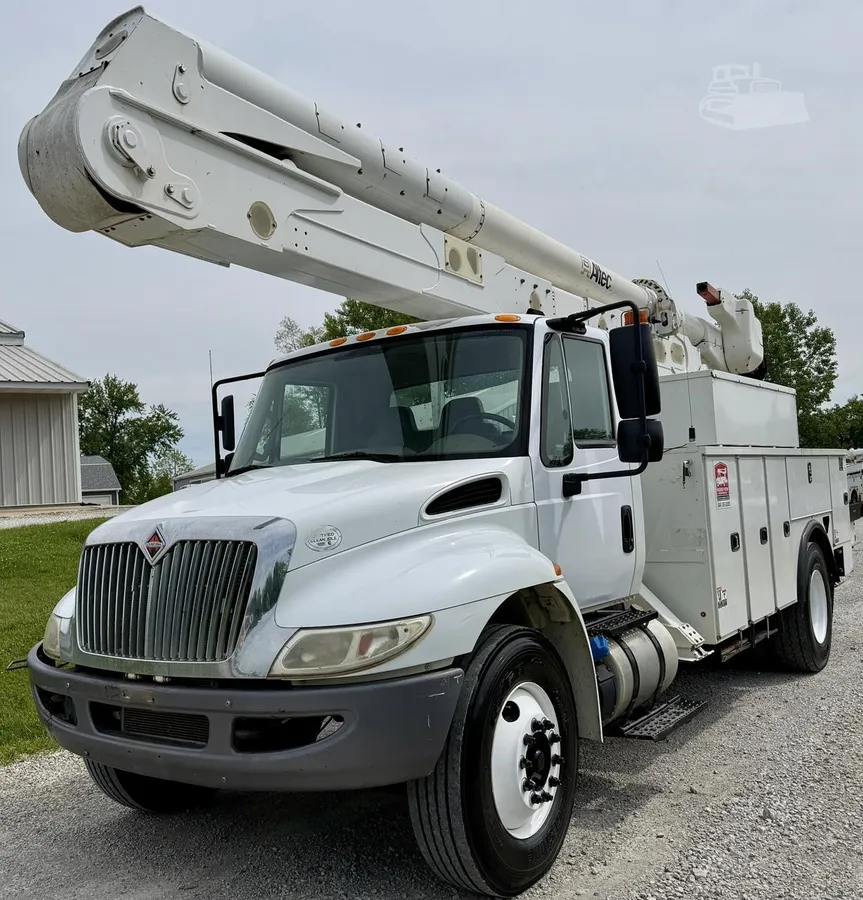 2018 Altec AA55 MH Service Mechanics Truck Crane for sale in Knoxville, IA - listing photo 4 of 38