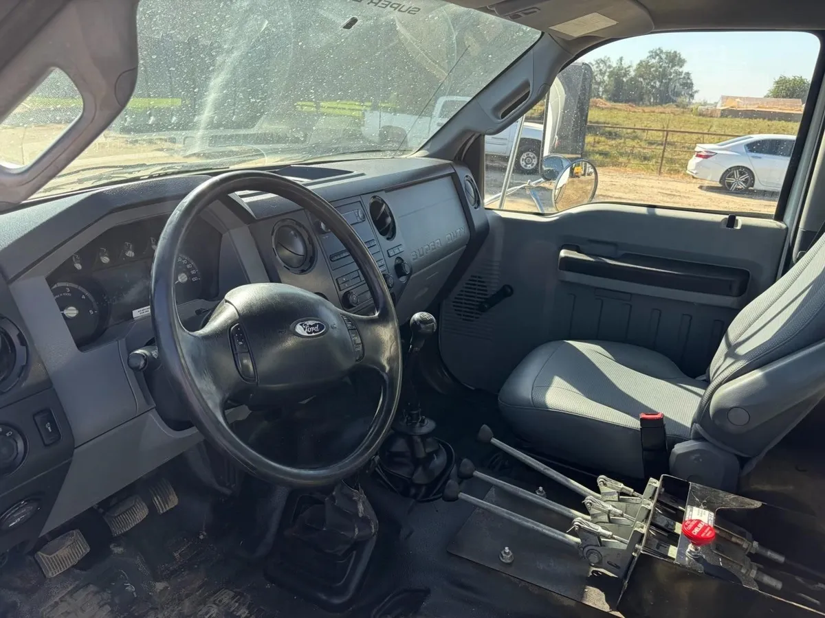 2012 Ford F750 Water Truck for sale in Galt, CA - listing photo 8 of 10