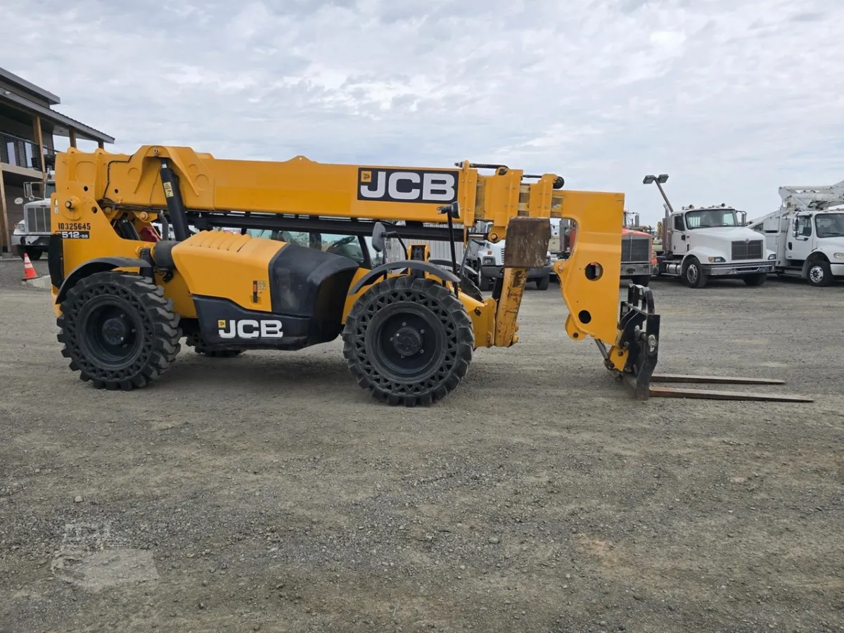 2020 JCB 512-56 Telehandler Telescopic Forklift for sale in Filer, ID - listing photo 2 of 10