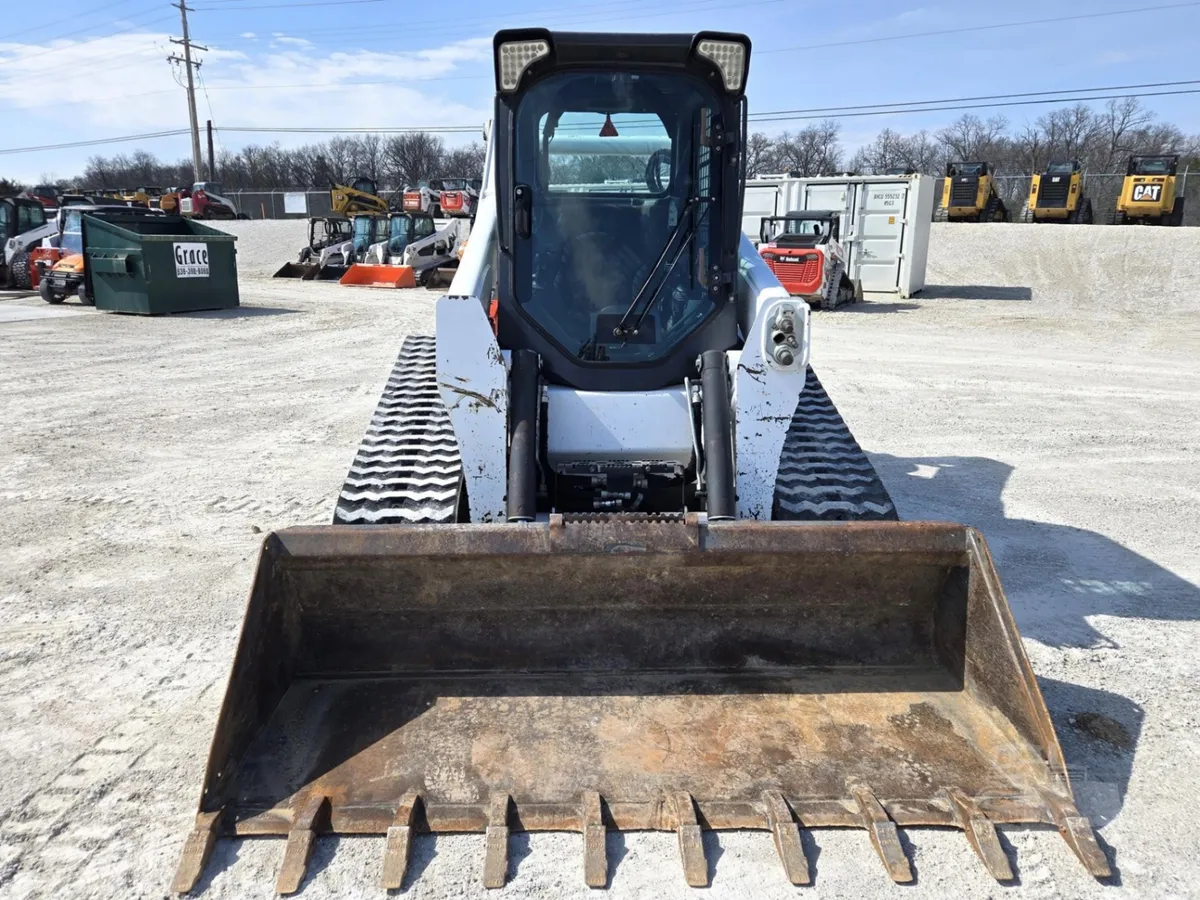 2022 Bobcat T870 Track Loaders for sale in Wright City, MO - listing photo 4 of 8