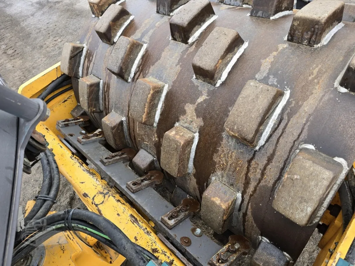 2017 Volvo SD45B Padfoot Trench Compaction for sale in Filer, ID - listing photo 6 of 10