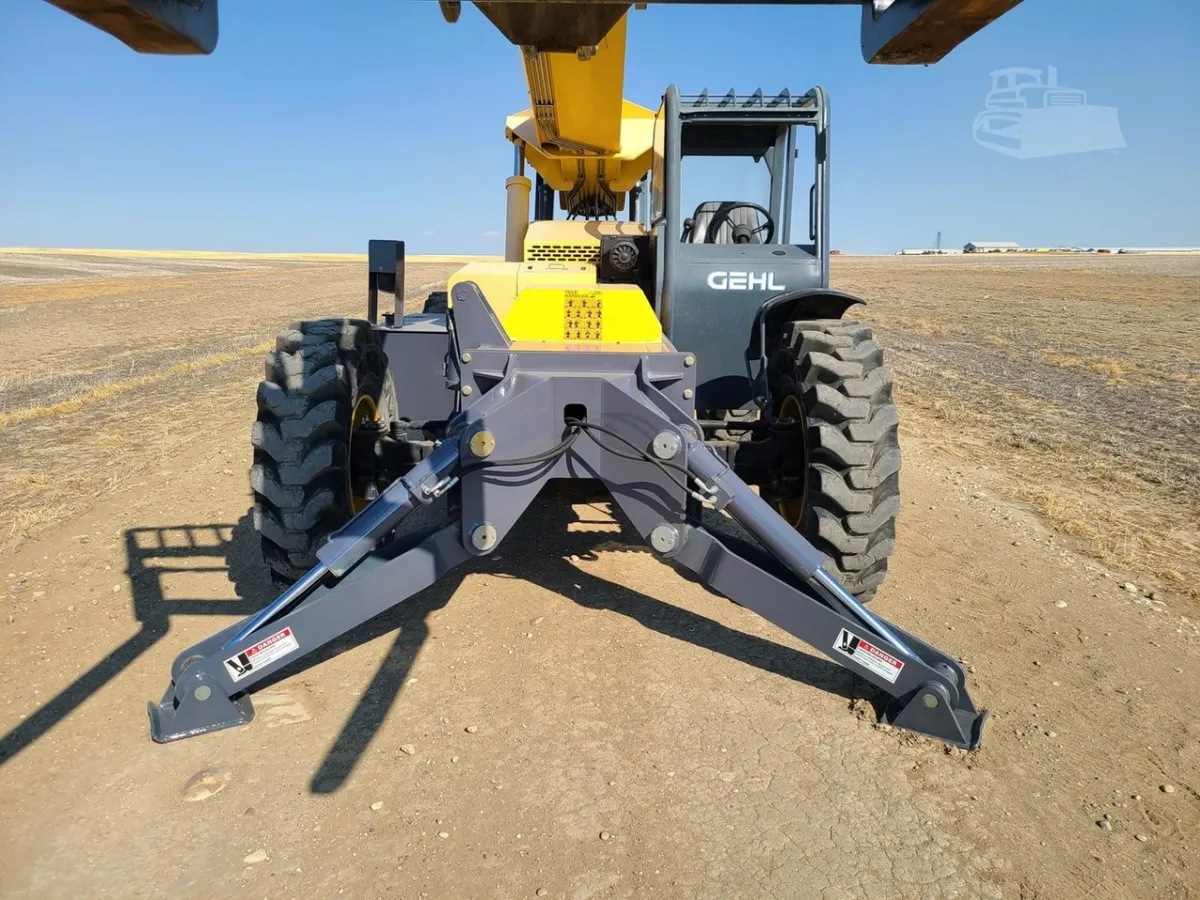 2019 Gehl RS10-55 MARK 74 Telehandler Telescopic Forklift for sale in Loma, MT - listing photo 7 of 10