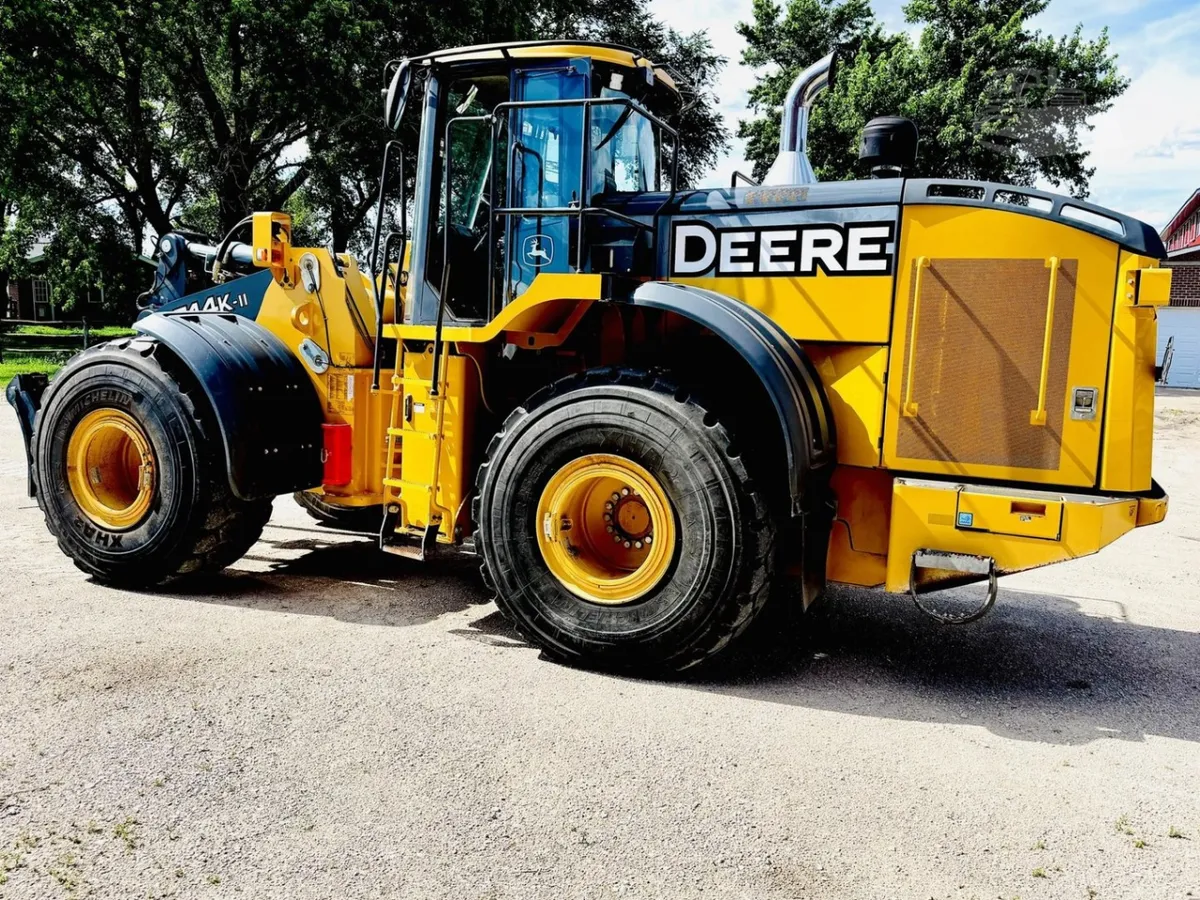 2018 John Deere 744KII Wheel Loaders for sale in Sheridan, IL - listing photo 3 of 8