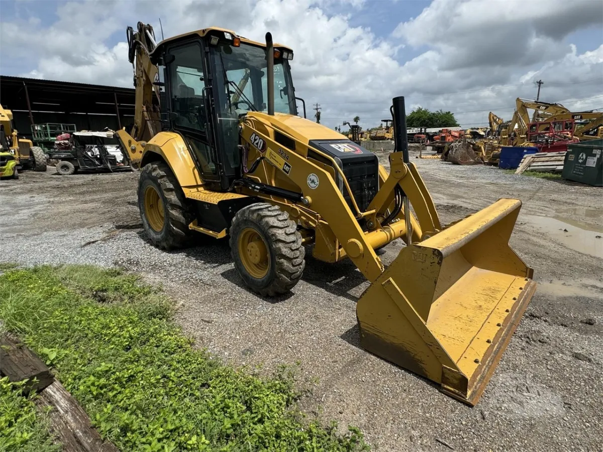 2021 Caterpillar 420 Backhoe Loaders for sale in Hidalgo, TX - listing photo 8 of 11
