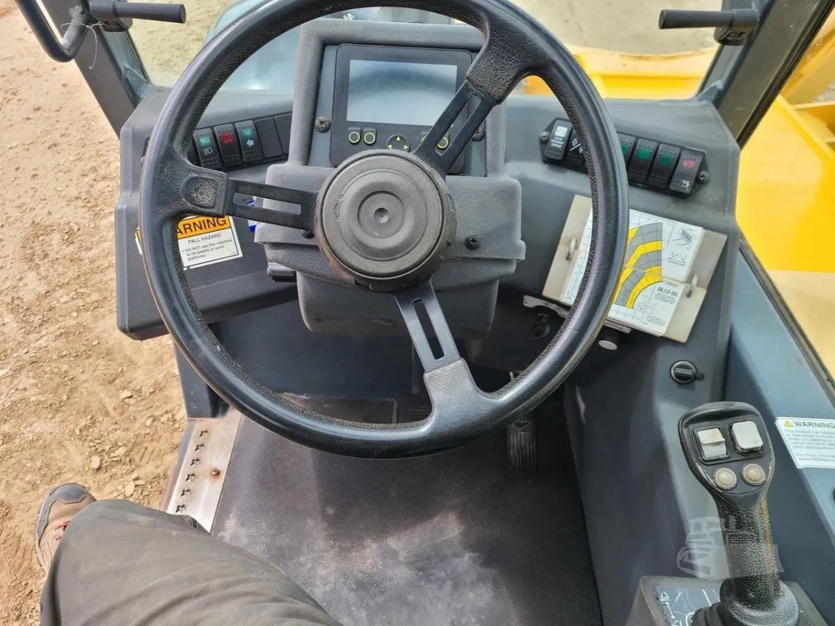 2018 Gehl DL12-55 Telehandler Telescopic Forklift for sale in Loma, MT - listing photo 8 of 10