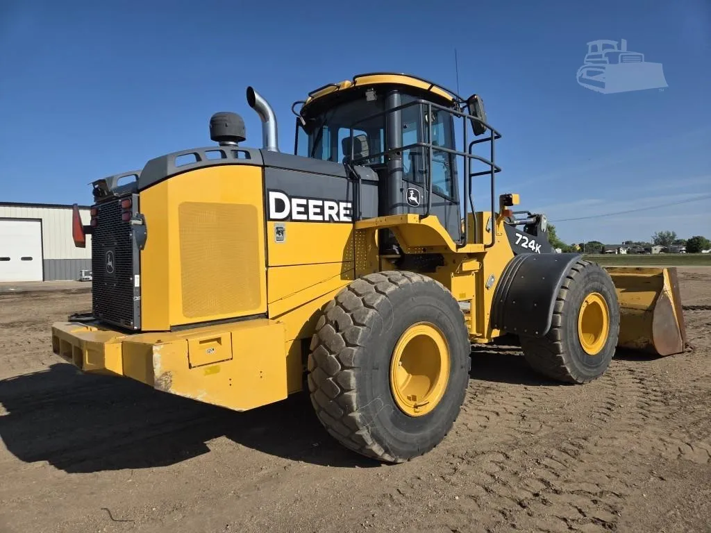 2019 John Deere 724K Wheel Loaders for sale in Henning, MN - listing photo 5 of 10