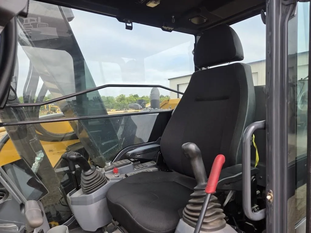 2024 John Deere 75 P-Tier Excavators for sale in Henning, MN - listing photo 7 of 10