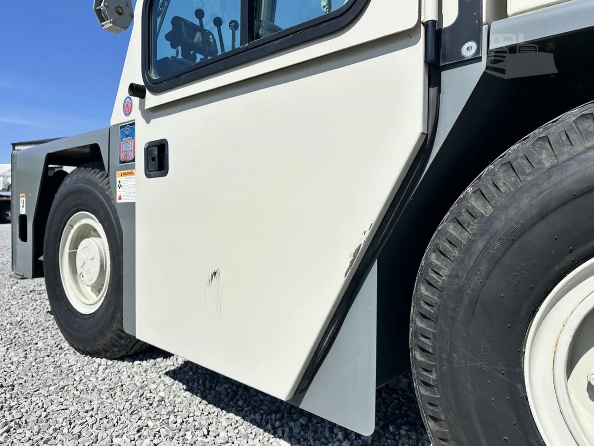 2016 Grove YB4409-2 Cranes Mobile for sale in Wellman, IA - listing photo 15 of 28